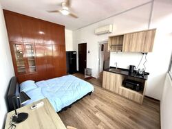 West Coast Drive (D5), Terrace #495510401